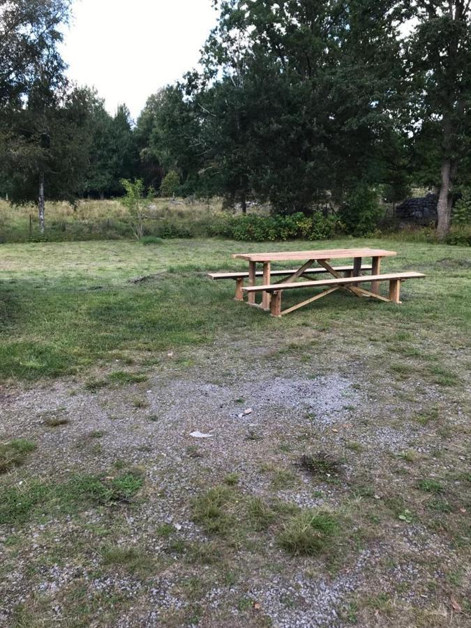 Vacker Hus I Naturen Fröseke Exteriér fotografie